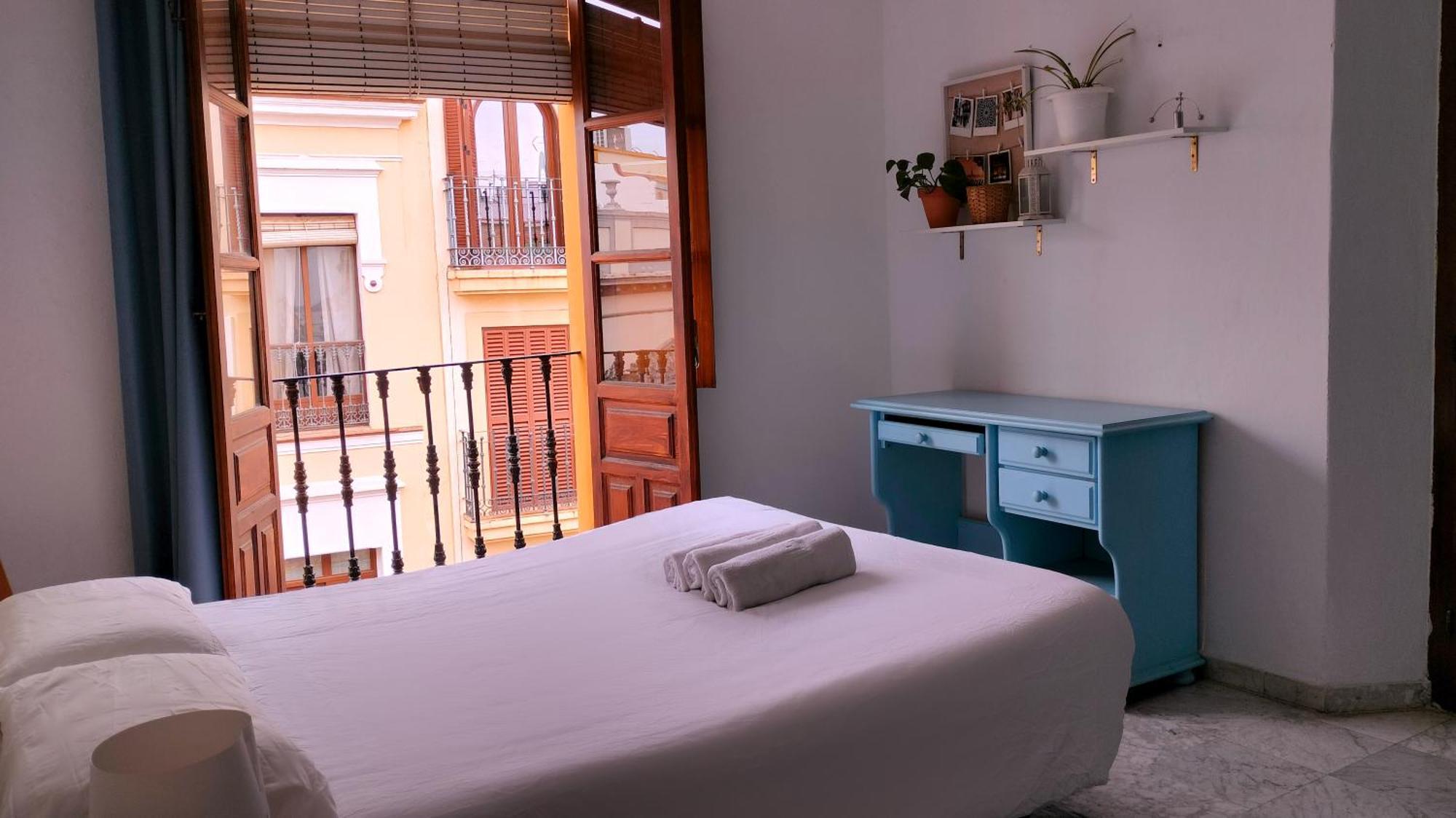 Apartamento En Sevilla Centro Con Vistas A La Plaza Alameda De Hercules - Hasta 6 Personas Екстериор снимка
